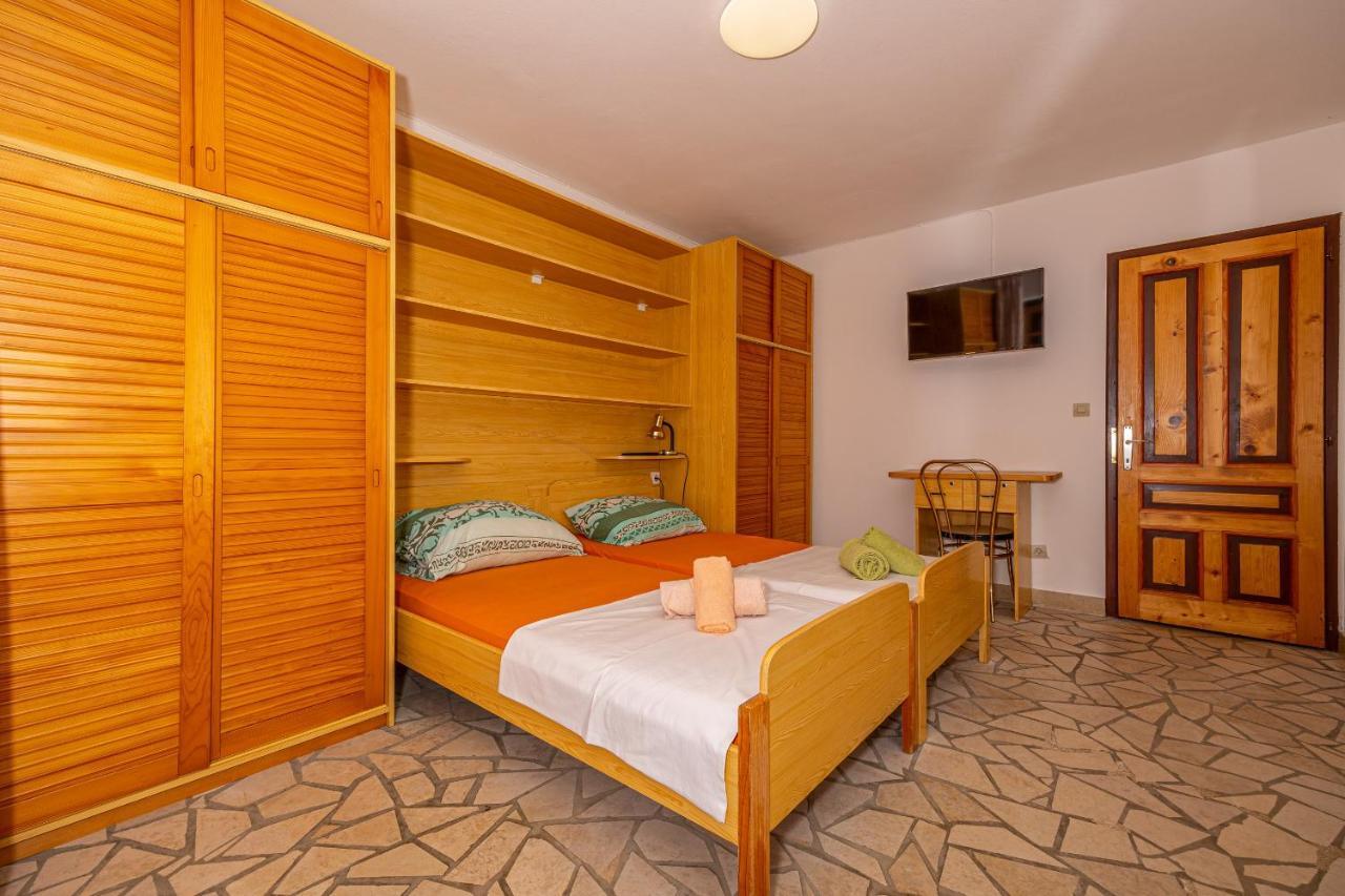 Apartments Francoise Crikvenica Kültér fotó