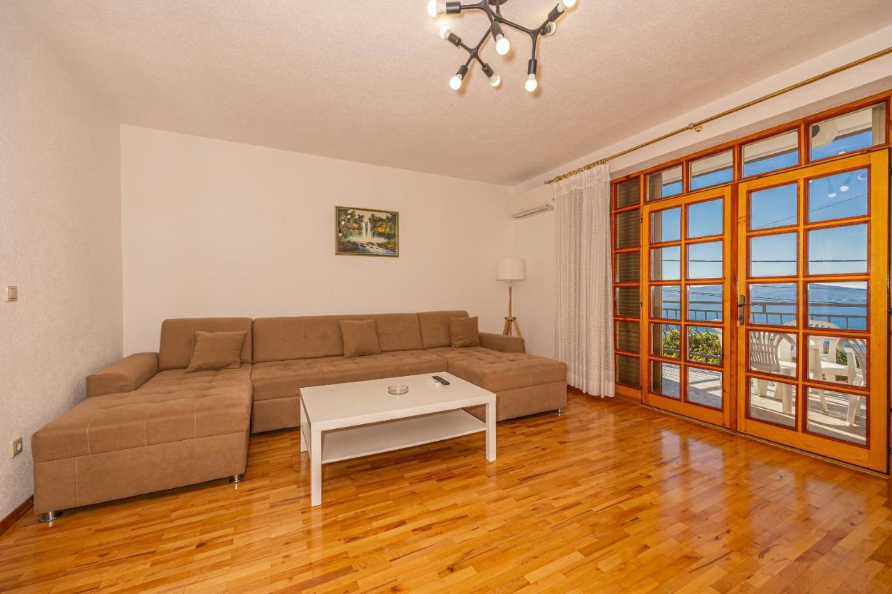 Apartments Francoise Crikvenica Kültér fotó