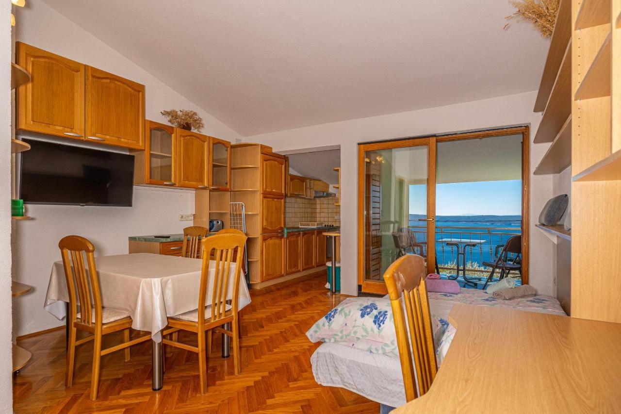 Apartments Francoise Crikvenica Kültér fotó