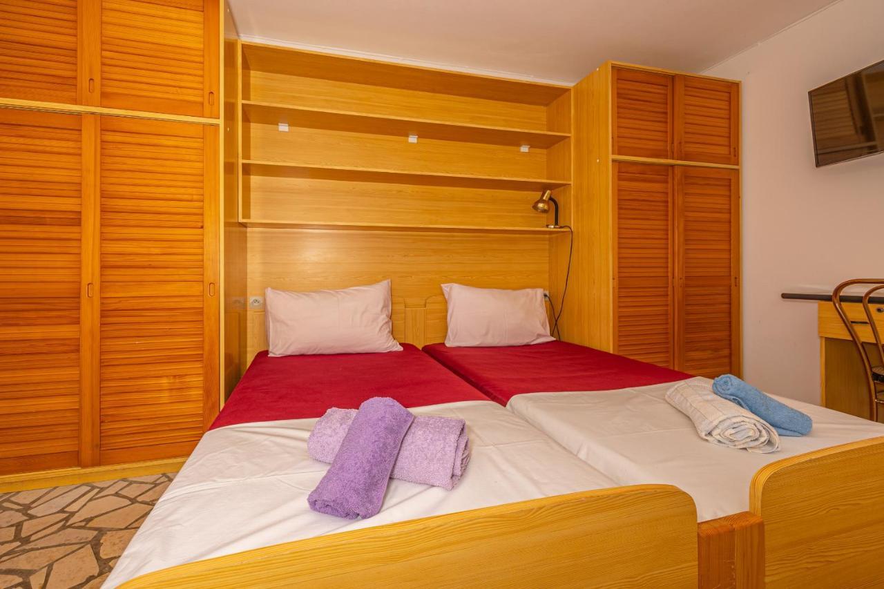 Apartments Francoise Crikvenica Kültér fotó