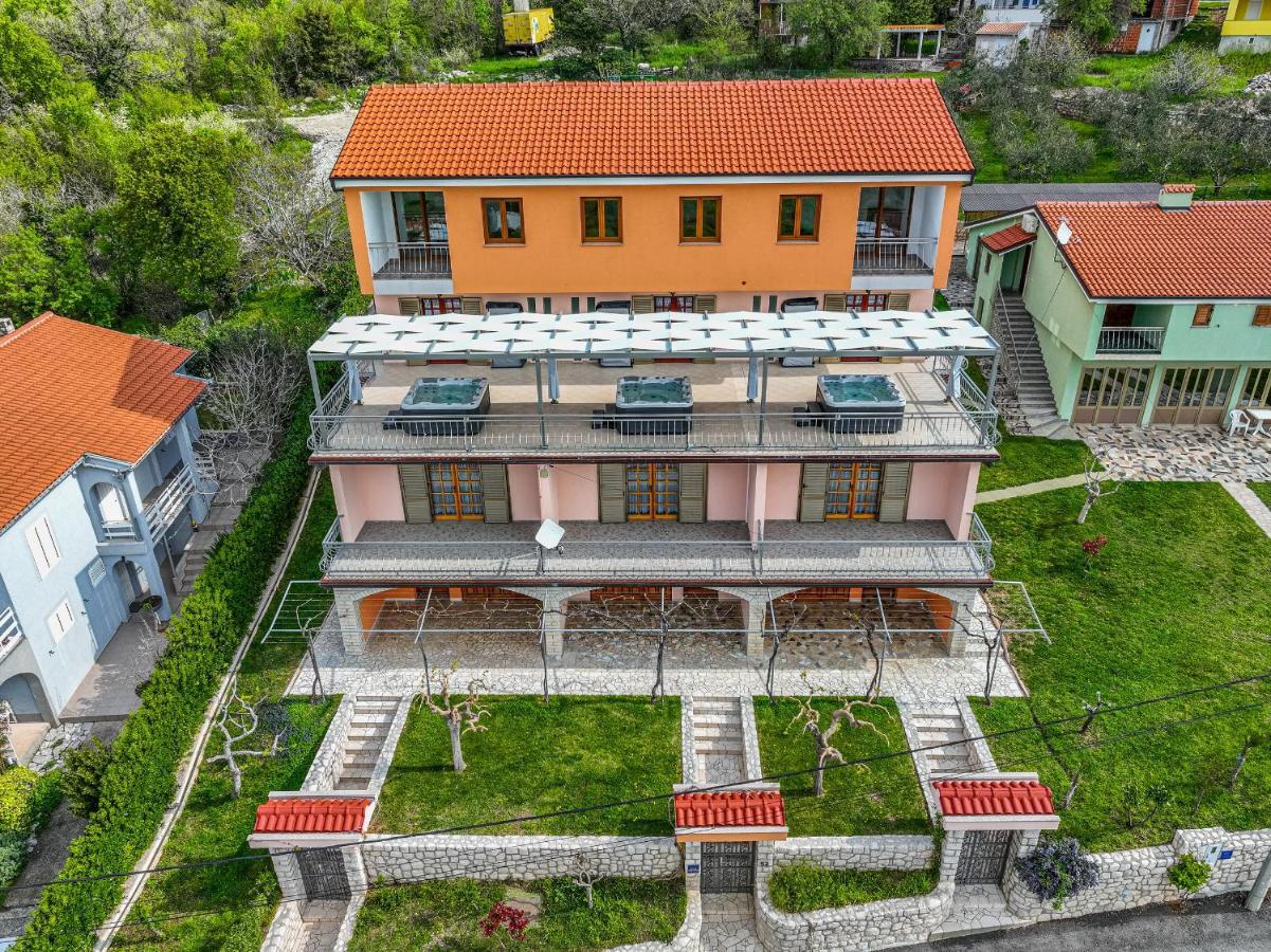 Apartments Francoise Crikvenica Kültér fotó