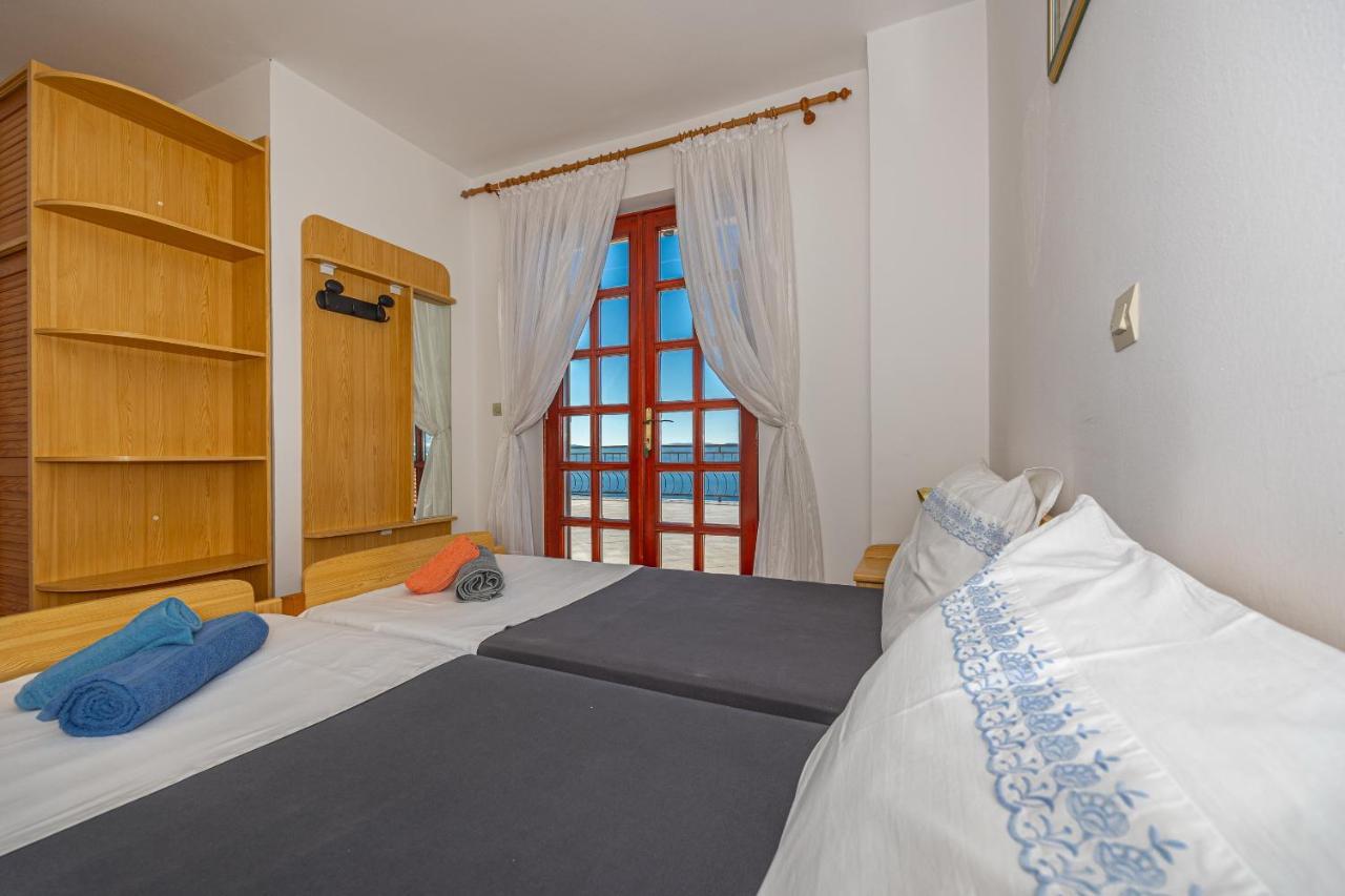Apartments Francoise Crikvenica Kültér fotó