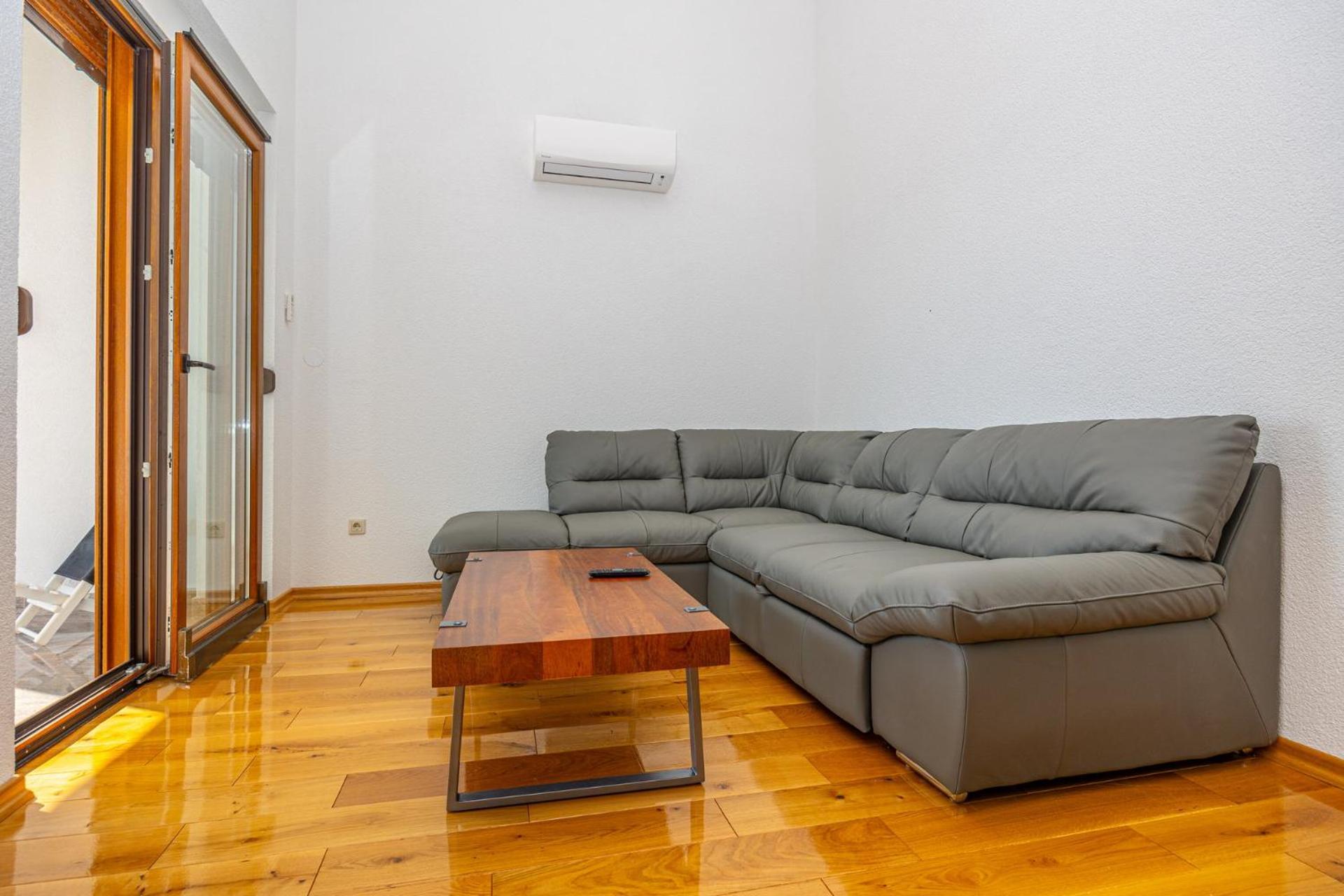 Apartments Francoise Crikvenica Kültér fotó
